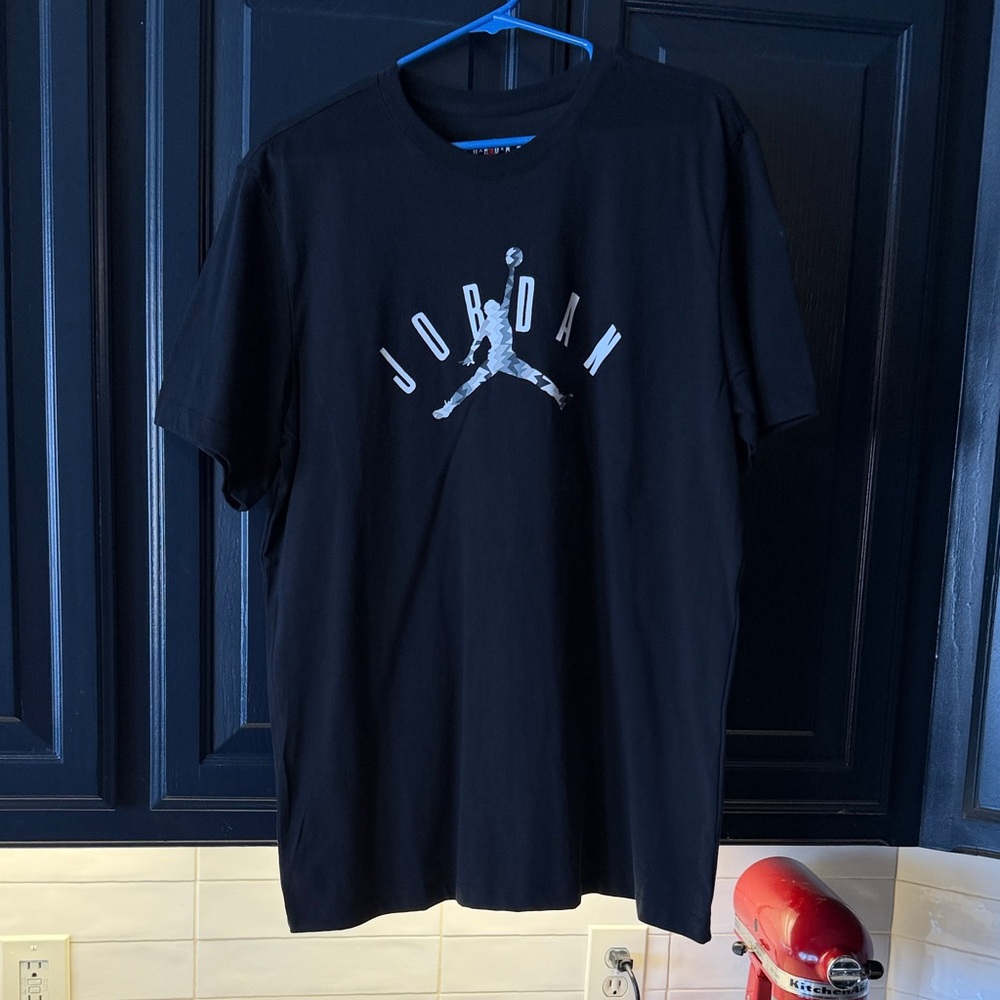Jordan Black Tee New w/o Tags Men’s Large